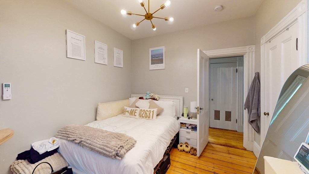 3 bed, 2 bath apartment for rent at 426 East 5th St Unit 2, South Boston — photo 17 of 21