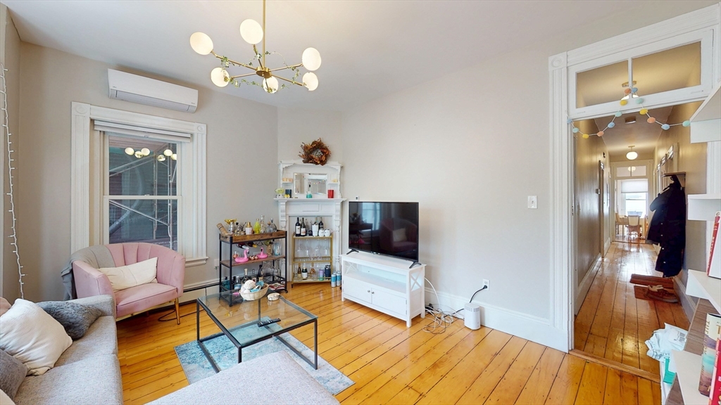 3 bed, 2 bath apartment for rent at 426 East 5th St Unit 2, South Boston — photo 6 of 21
