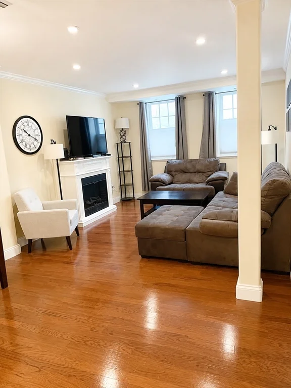 1 bed, 1 bath apartment for rent at 426 Main St Unit 106, Stoneham — photo 8 of 12