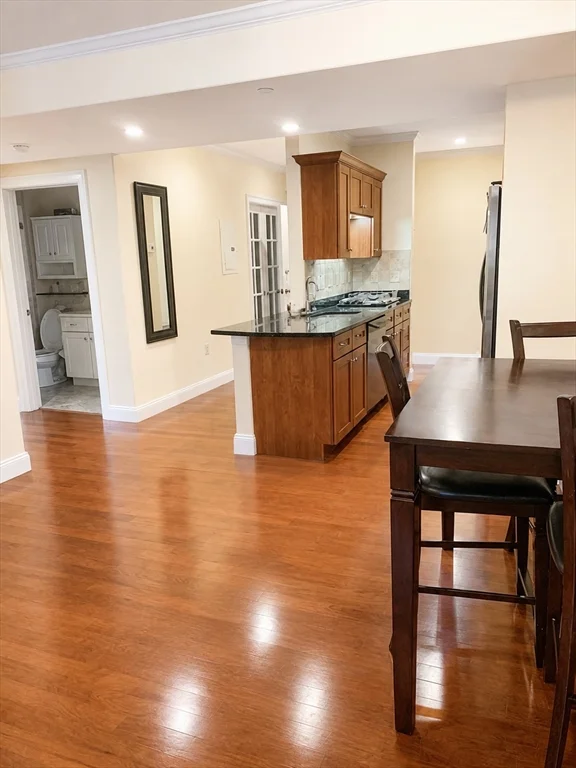1 bed, 1 bath apartment for rent at 426 Main St Unit 106, Stoneham — photo 9 of 12