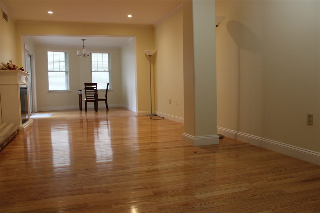 2 bed, 2 bath apartment for rent at 426 Main Unit 203, Stoneham — photo 4 of 19