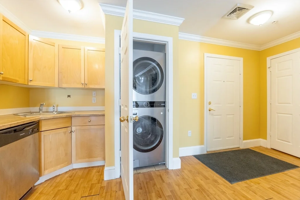 2 bed, 1 bath apartment for rent at 426 Mount Hope St Unit 509, North Attleboro — photo 21 of 30