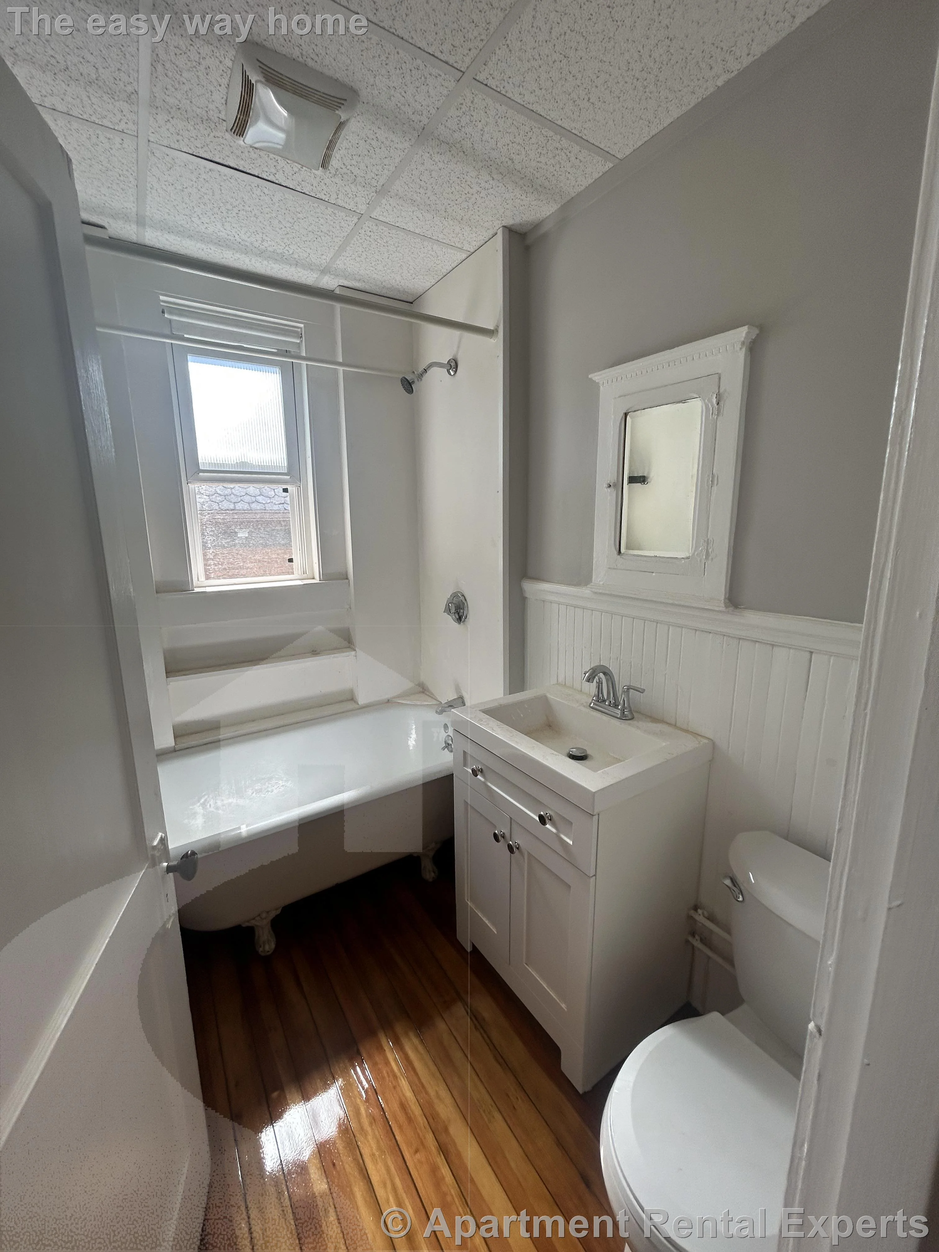 4 bed, 1 bath apartment for rent at 427 Broadway Unit 3, Mid Cambridge — photo 10 of 16