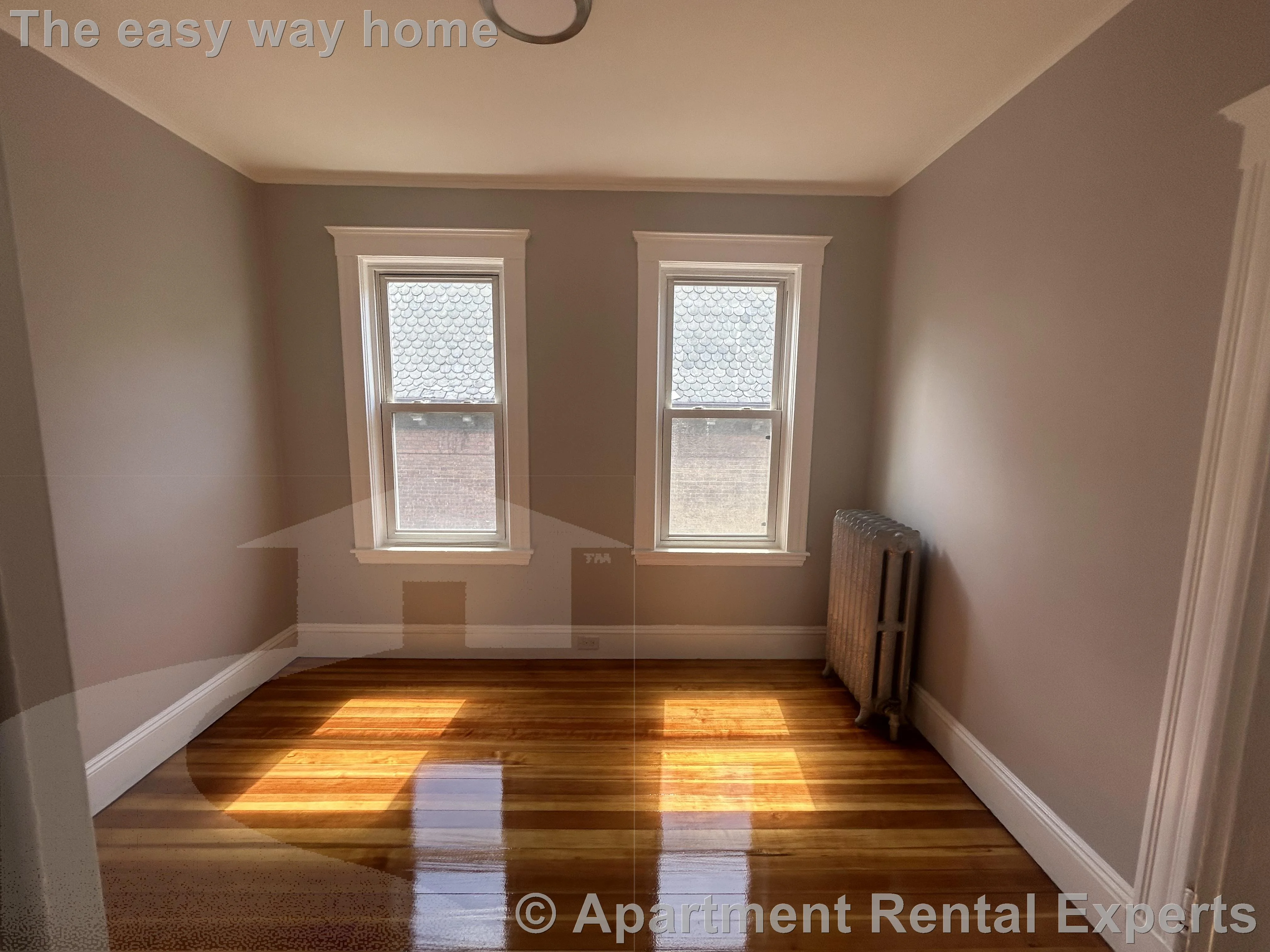 4 bed, 1 bath apartment for rent at 427 Broadway Unit 3, Mid Cambridge — photo 3 of 16
