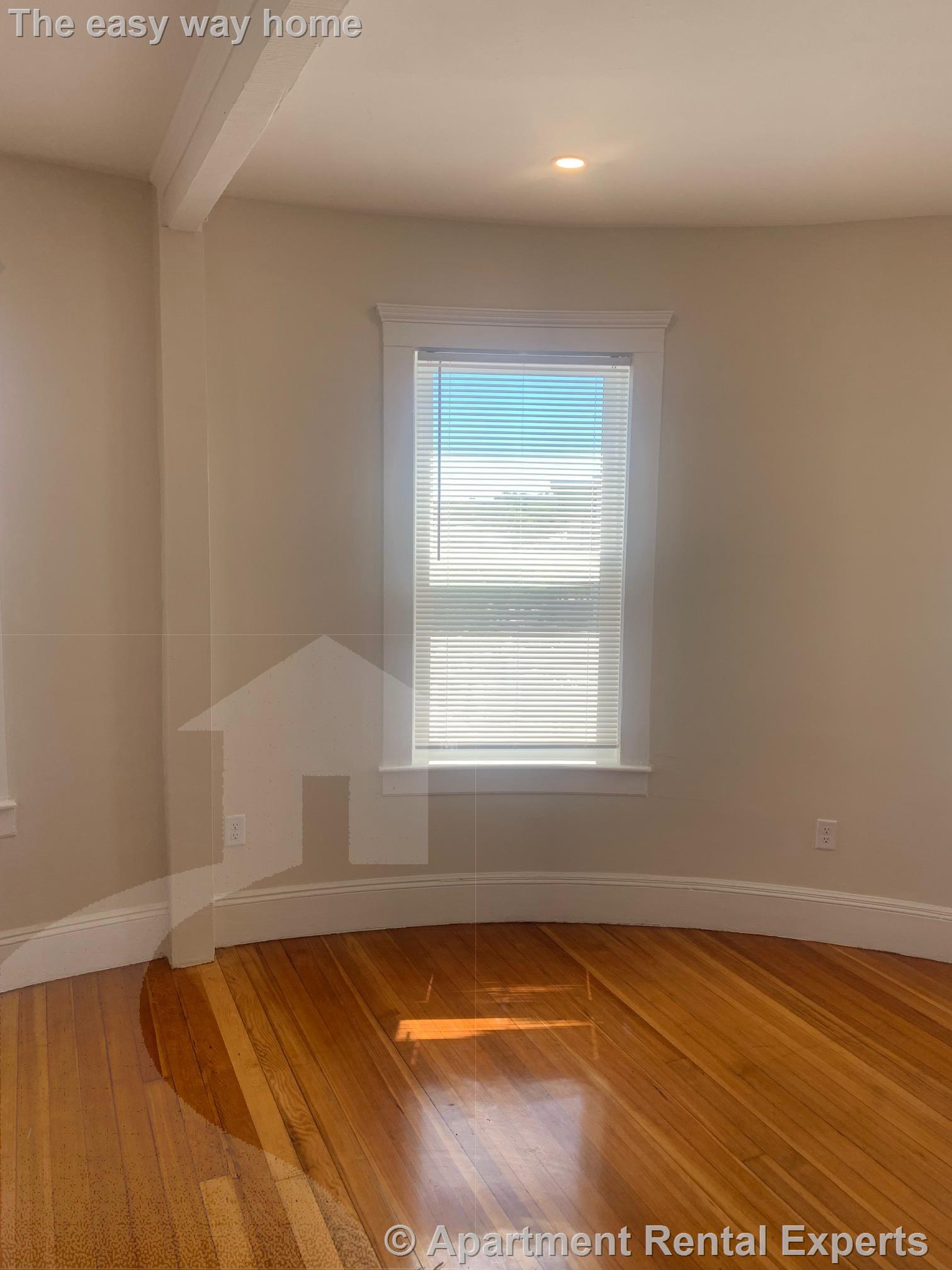 3 bed, 1 bath apartment for rent at 427 Geneva Ave Unit 3, Dorchester — photo 11 of 14