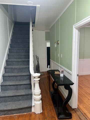4 bed, 1 bath apartment for rent at 427 High St Unit 427, Dedham — photo 10 of 11