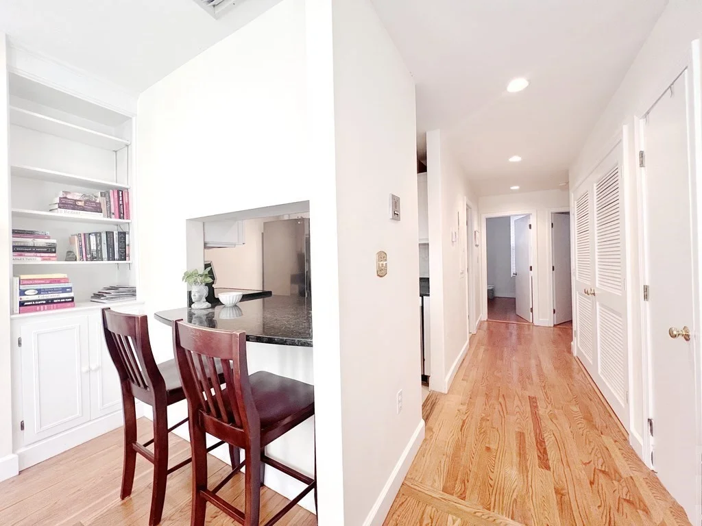 2 bed, 1 bath apartment for rent at 427 Marlborough St Unit 3, Back Bay — photo 8 of 25