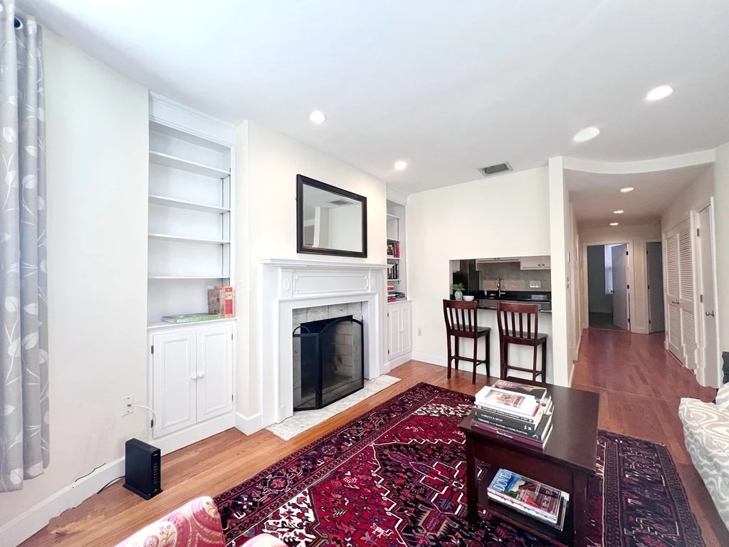 2 bed, 1 bath apartment for rent at 427 Marlborough St Unit 3, Back Bay — photo 7 of 25