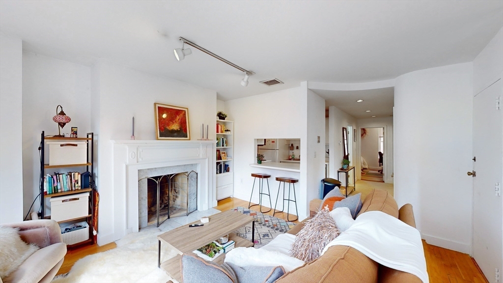 2 bed, 1 bath apartment for rent at 427 Marlborough St Unit 7, Back Bay — photo 12 of 18