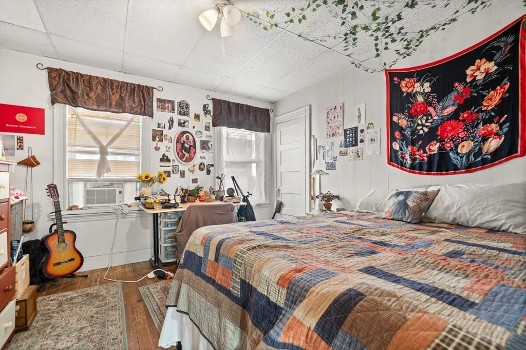 4 bed, 1 bath apartment for rent at 427 Medford St Unit 2, Winter Hill — photo 11 of 13