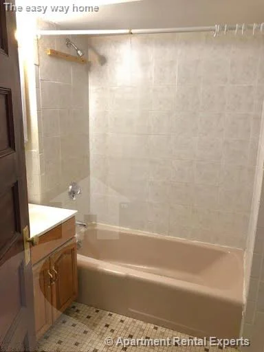 2 bed, 1 bath apartment for rent at 428 Broadway Unit 1, Winter Hill — photo 10 of 12