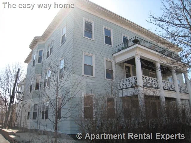 2 bed, 1 bath apartment for rent at 428 Broadway Unit 1, Winter Hill — photo 12 of 12