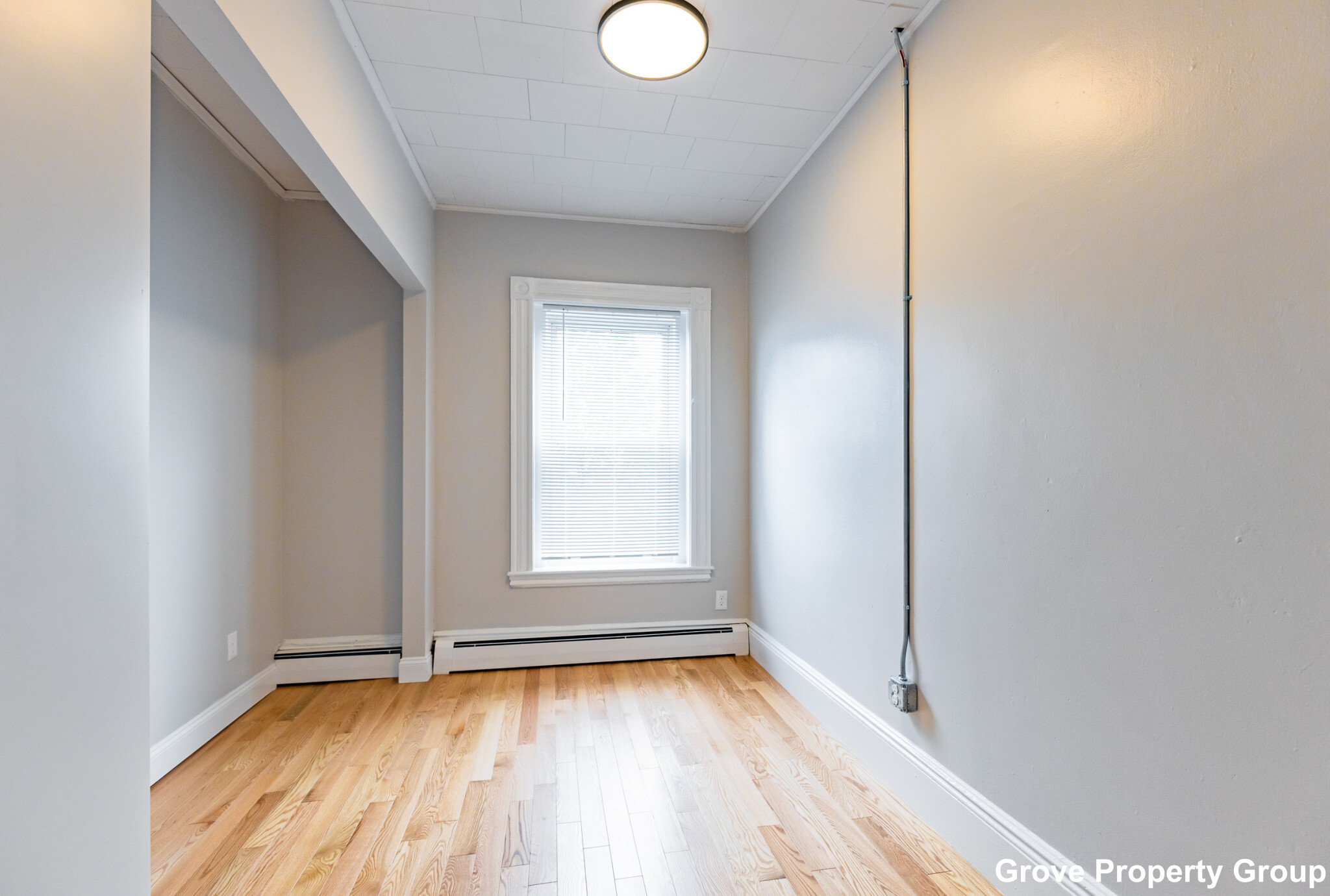 4 bed, 2 bath apartment for rent at 428 East 5th St Unit 3, South Boston — photo 11 of 16