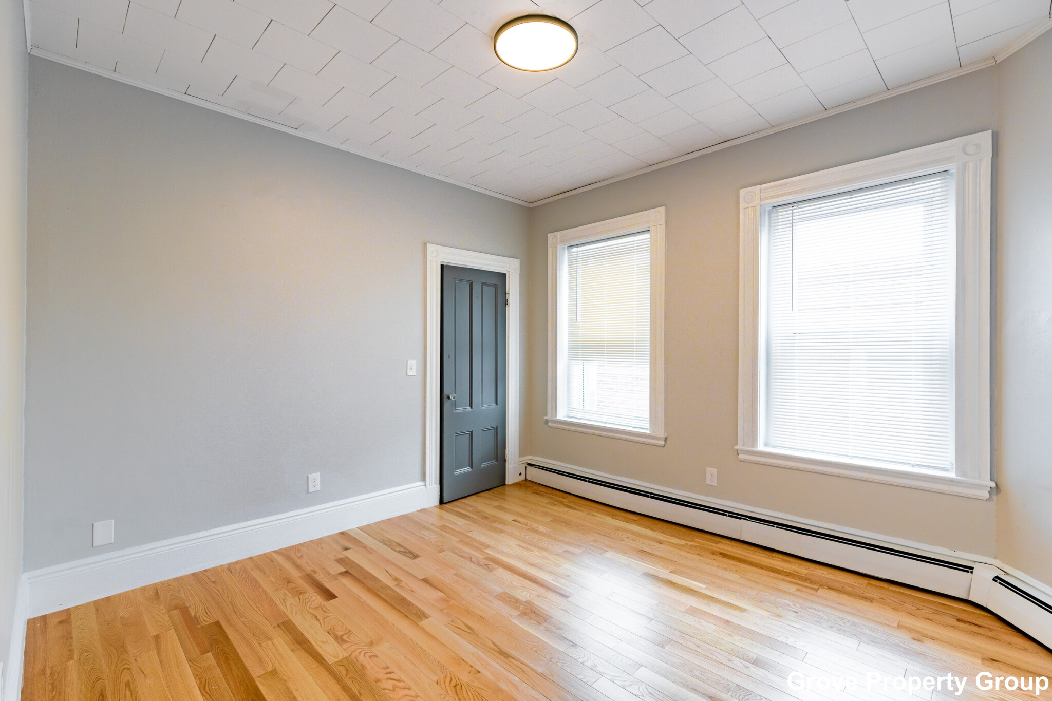 4 bed, 2 bath apartment for rent at 428 East 5th St Unit 3, South Boston — photo 15 of 16