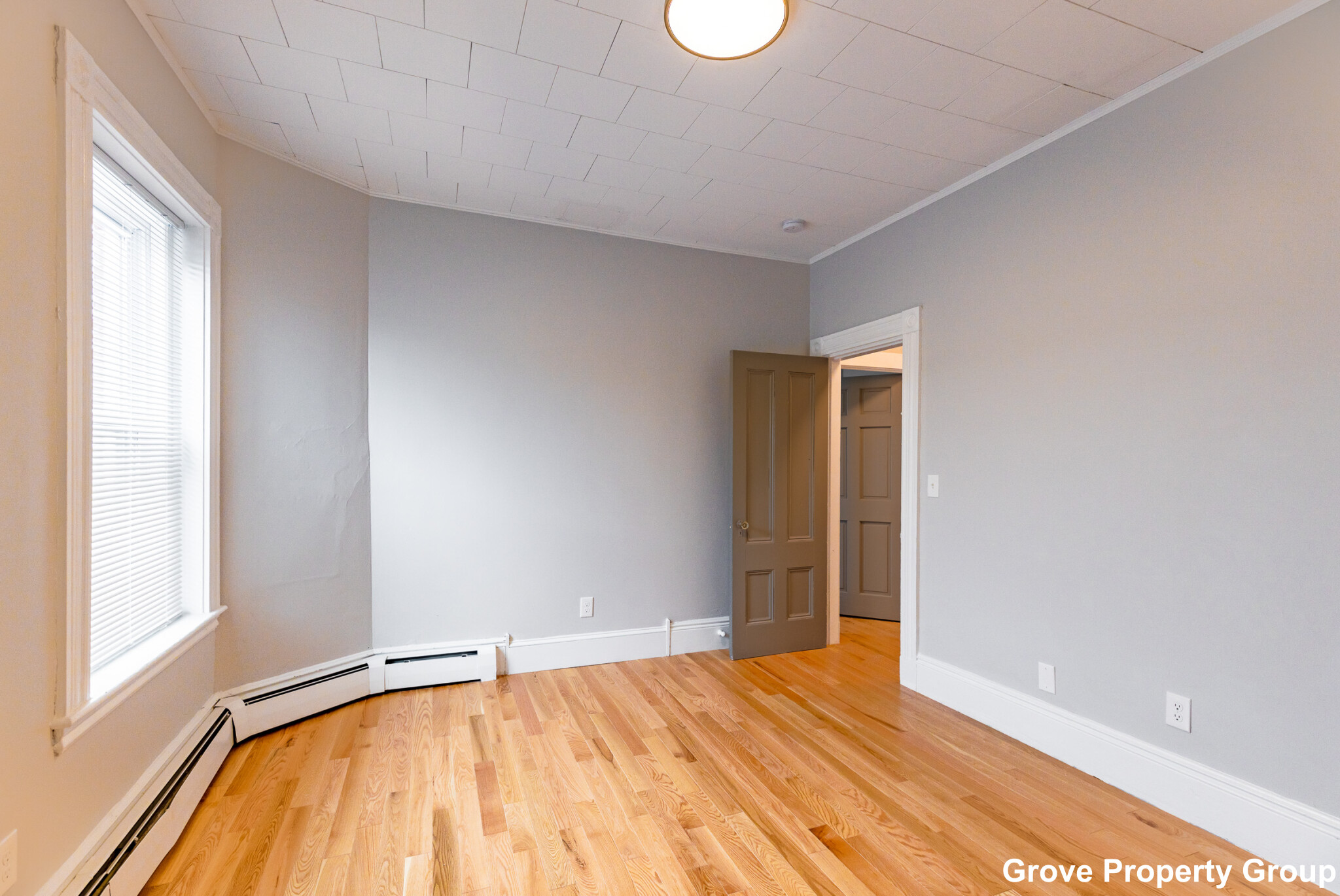 4 bed, 2 bath apartment for rent at 428 East 5th St Unit 3, South Boston — photo 16 of 16
