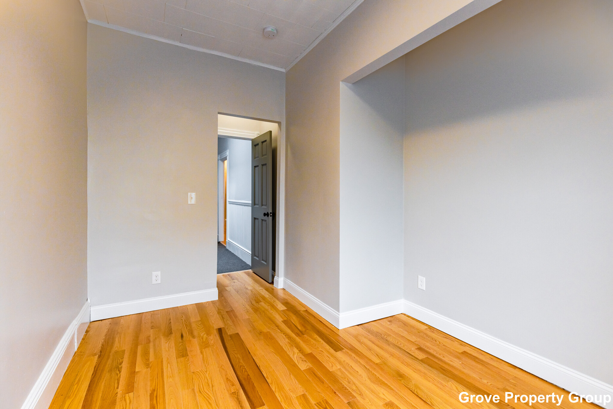 4 bed, 2 bath apartment for rent at 428 East 5th St Unit 3, South Boston — photo 12 of 16