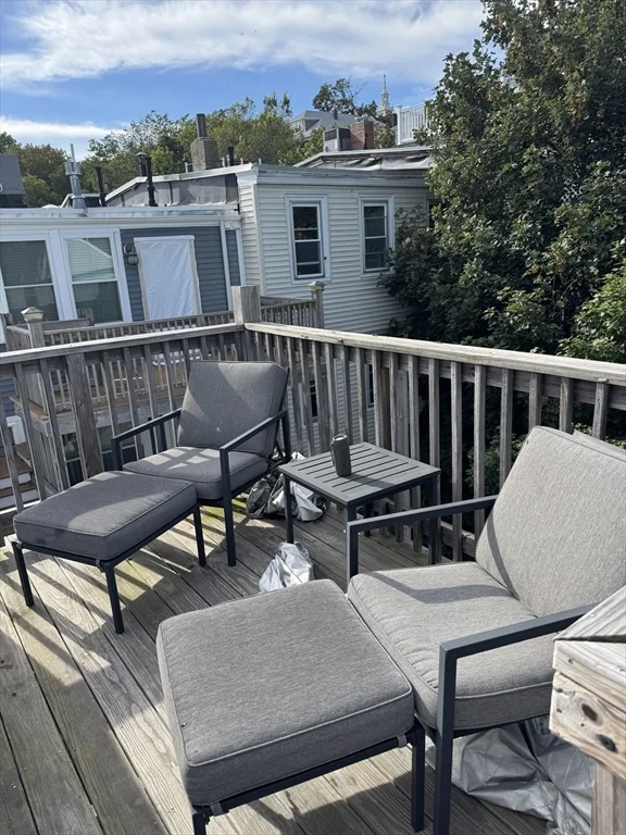 2 bed, 1 bath apartment for rent at 428 East Eighth St Unit 2, South Boston — photo 20 of 22