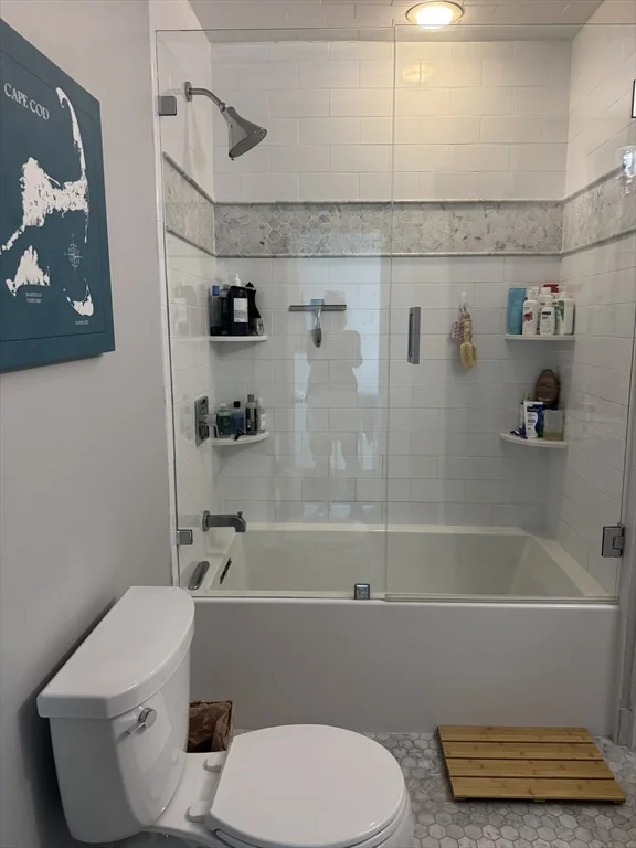 2 bed, 1 bath apartment for rent at 428 East Eighth St Unit 2, South Boston — photo 15 of 22