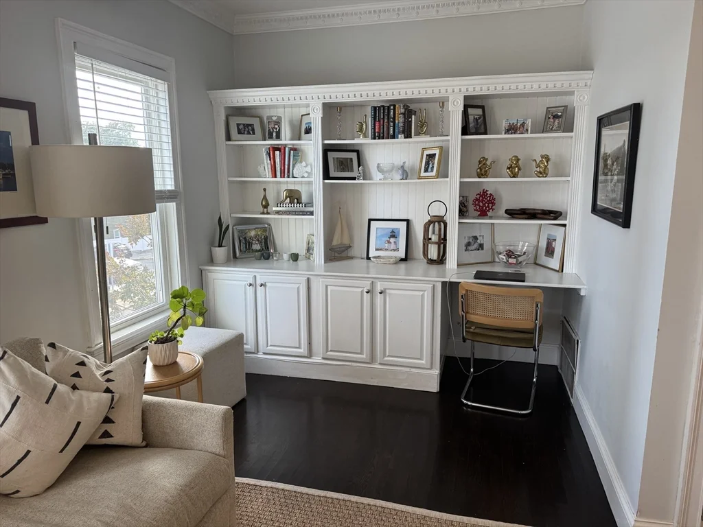 2 bed, 1 bath apartment for rent at 428 East Eighth St Unit 2, South Boston — photo 5 of 22