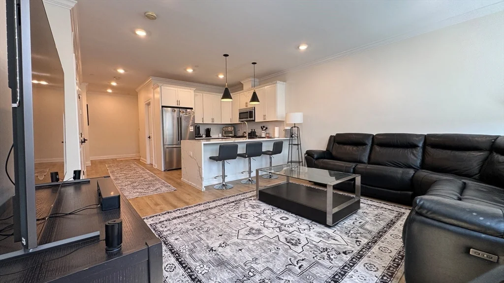 2 bed, 2 bath apartment for rent at 4281 Washington St Unit 4C, Roslindale — photo 12 of 25
