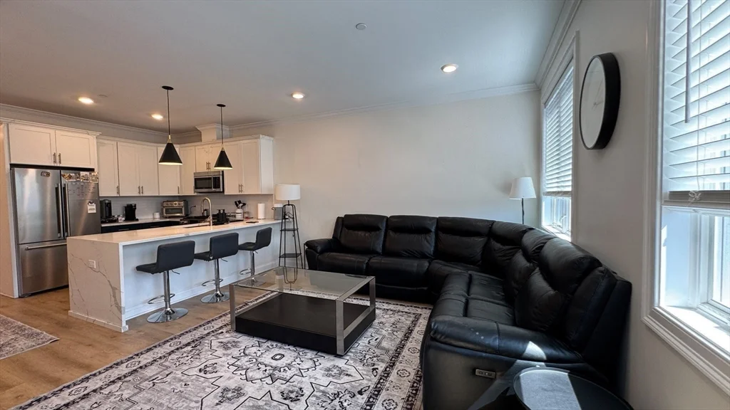 2 bed, 2 bath apartment for rent at 4281 Washington St Unit 4C, Roslindale — photo 13 of 25