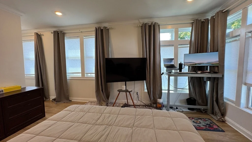 2 bed, 2 bath apartment for rent at 4281 Washington St Unit 4C, Roslindale — photo 19 of 25