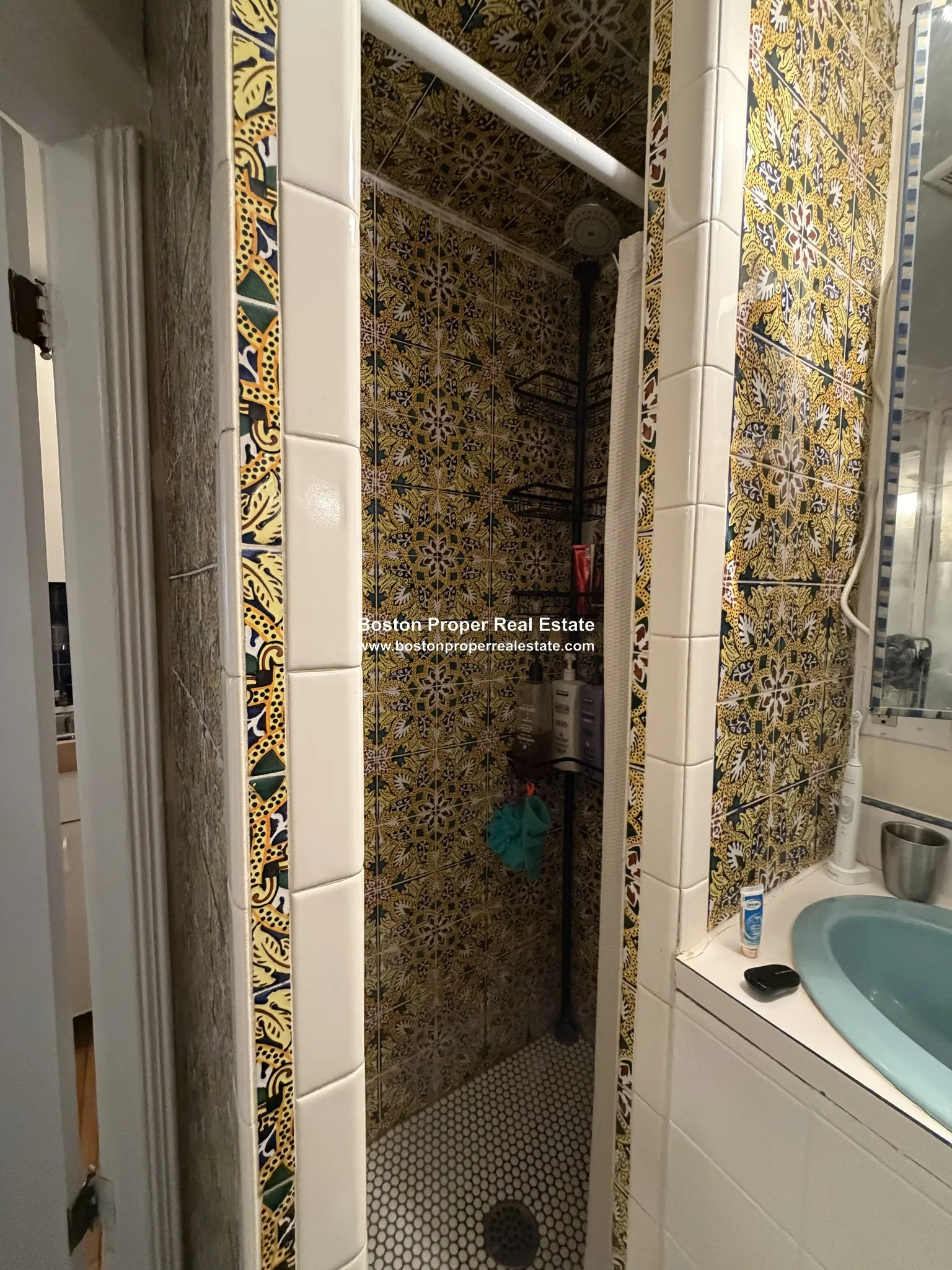 1 bed, 1 bath apartment for rent at 429 Beacon St Unit 1, Back Bay — photo 6 of 8