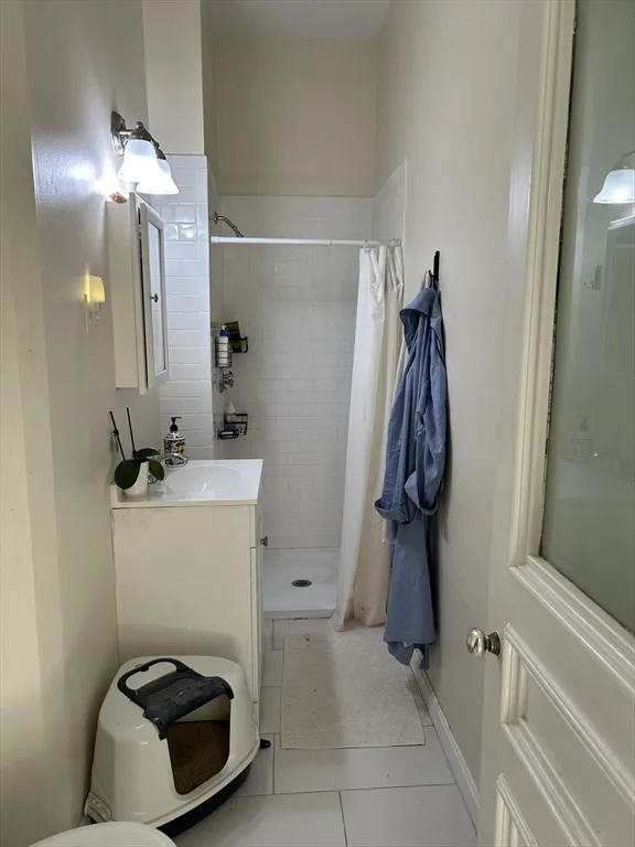 1 bed, 1 bath apartment for rent at 429 Beacon St Unit 2, Back Bay — photo 9 of 9