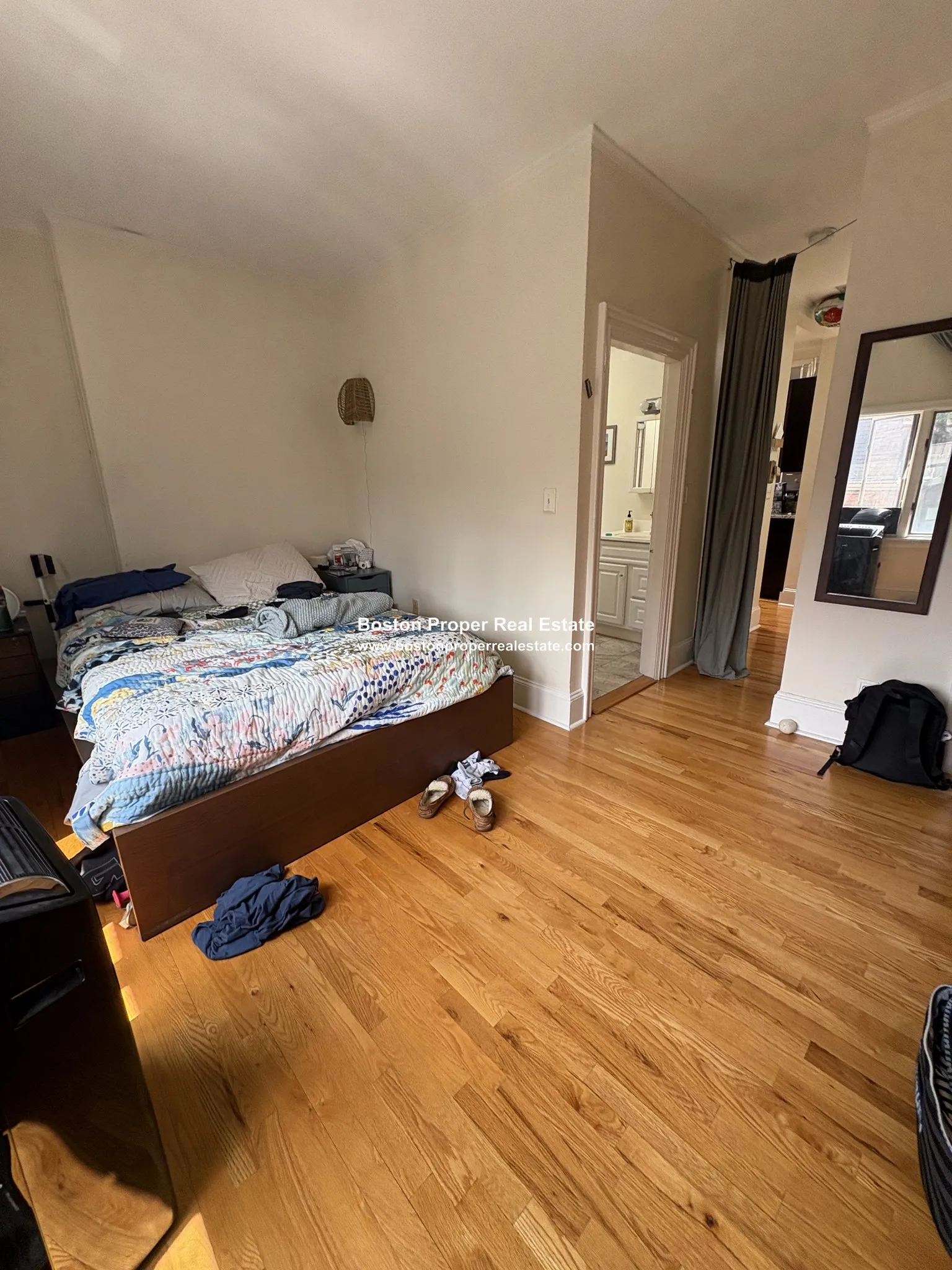 1 bed, 1 bath apartment for rent at 429 Beacon St Unit 4, Back Bay — photo 4 of 12
