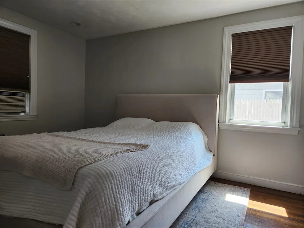 3 bed, 1 bath apartment for rent at 429 Forest St, Rockland — photo 18 of 23