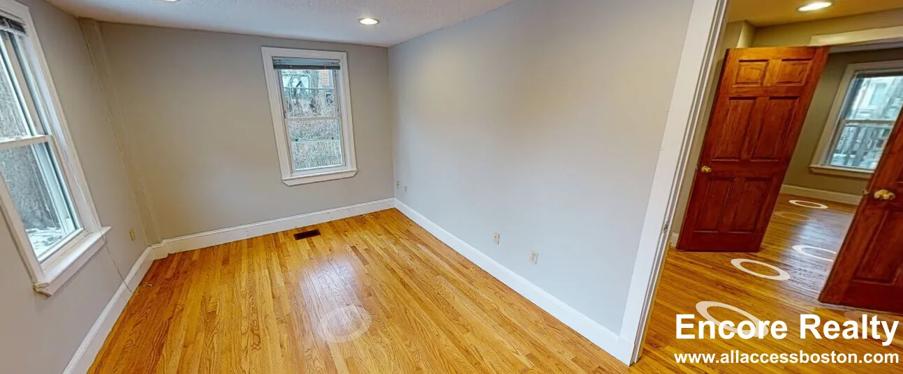1 bed, 1 bath apartment for rent at 429 Franklin St Unit 1A, Riverside — photo 4 of 4