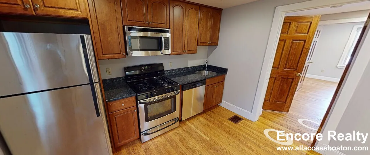 1 bed, 1 bath apartment for rent at 429 Franklin St Unit 1A, Riverside