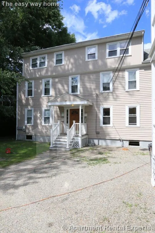1 bed, 1 bath apartment for rent at 429 Franklin St Unit 1R, Central Square — photo 10 of 12