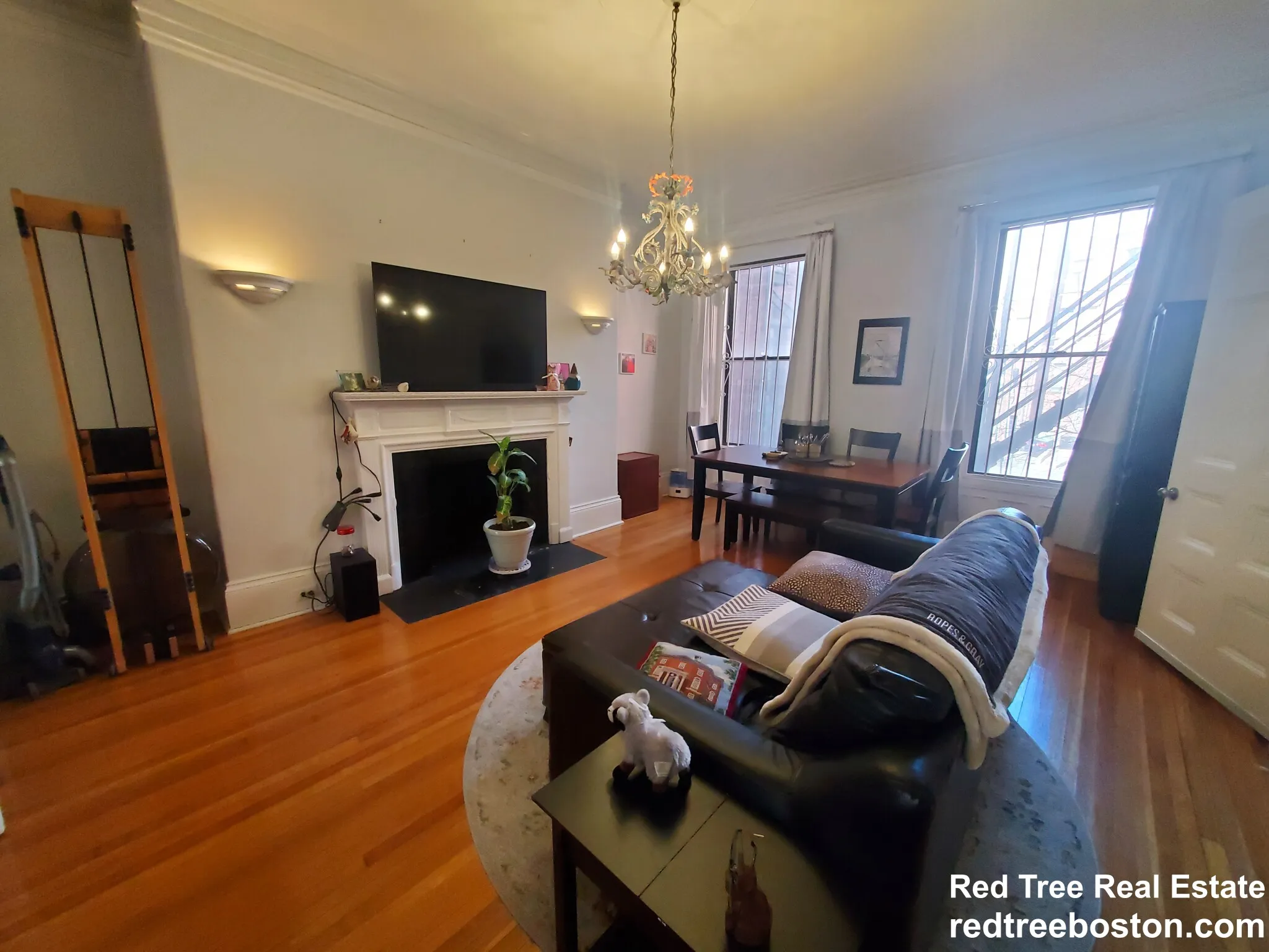 1 bed, 1 bath apartment for rent at 429 Marlborough St Unit 2, Back Bay — photo 2 of 16