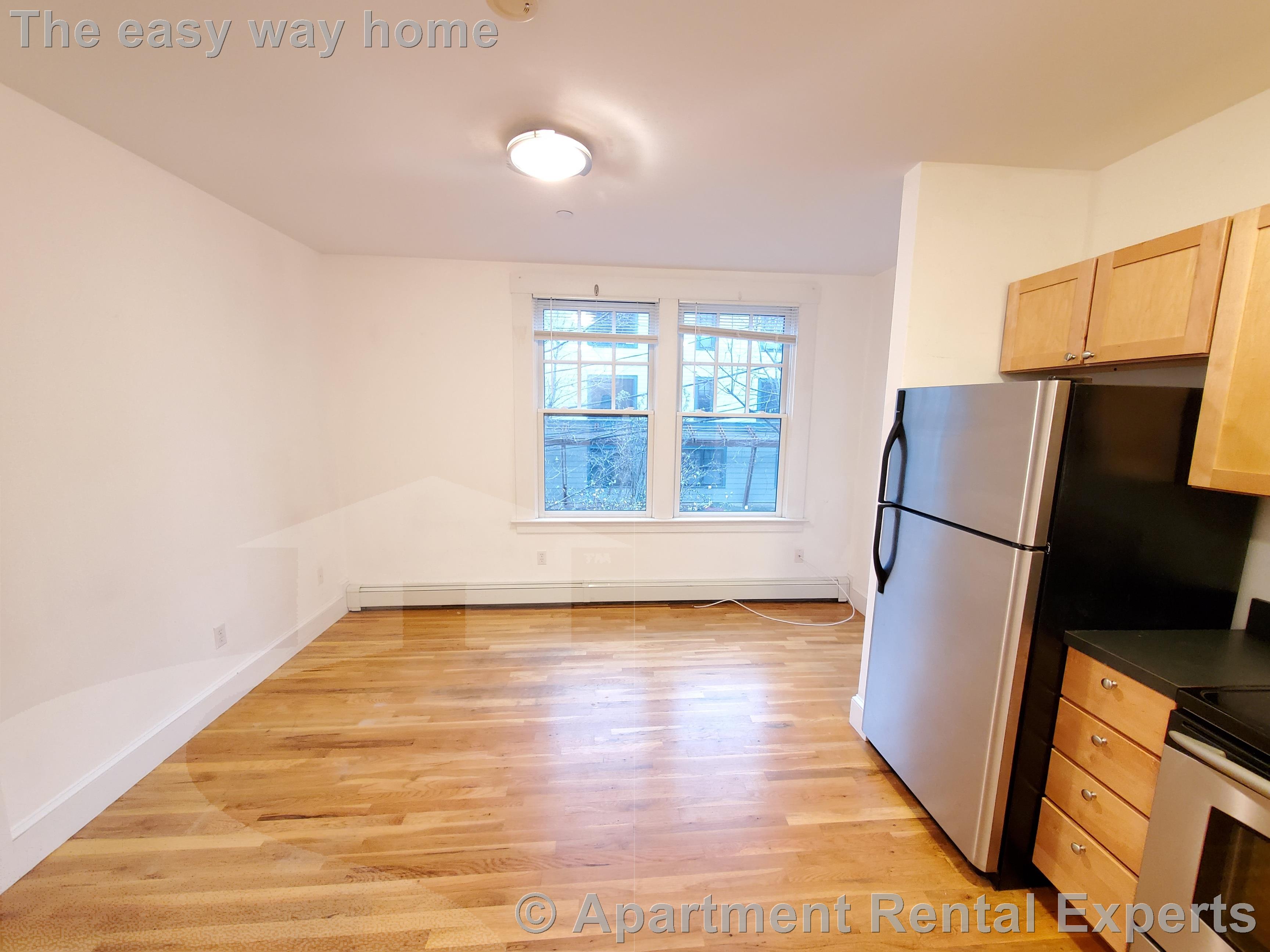 1 bed, 1 bath apartment for rent at 429 Norfolk St Unit 10, Inman Square — photo 3 of 14