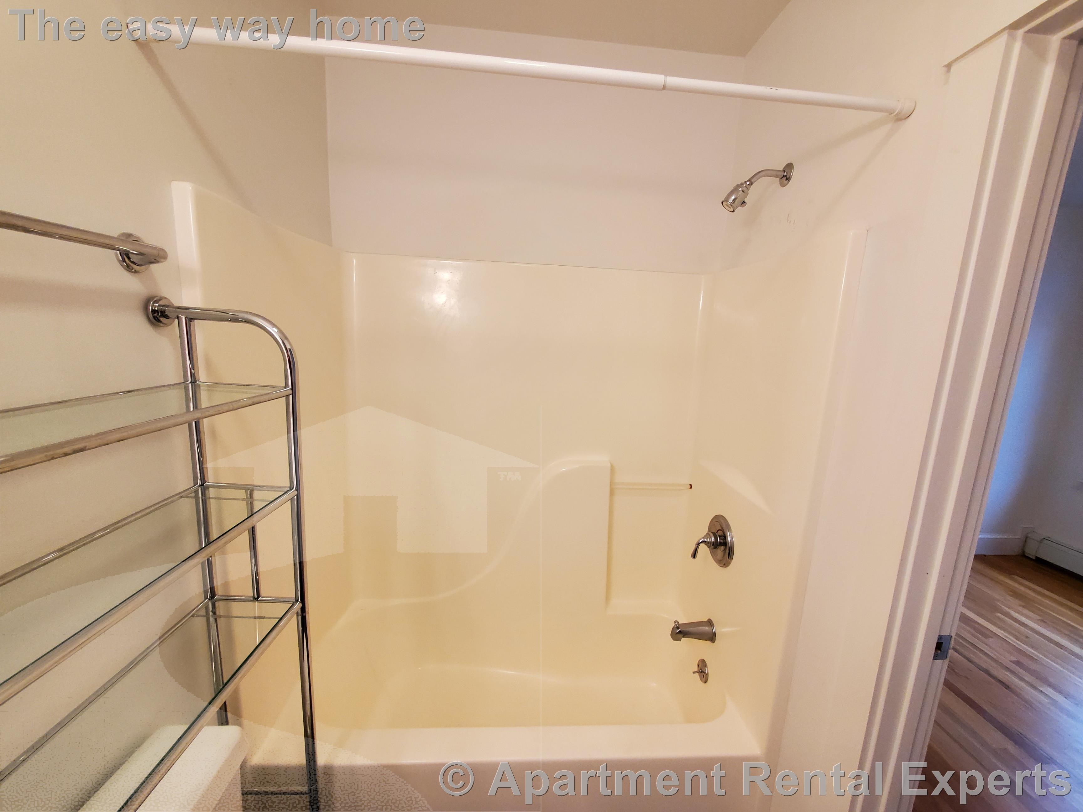 1 bed, 1 bath apartment for rent at 429 Norfolk St Unit 10, Inman Square — photo 8 of 14