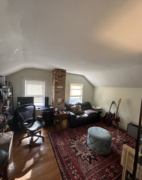 2 bed, 1 bath apartment for rent at 42R Shepard St Unit 3, Brighton — photo 5 of 6