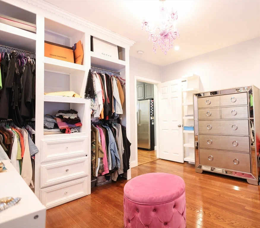 2 bed, 1 bath apartment for rent at 43-45 Belnel Rd Unit 2, Hyde Park — photo 13 of 32