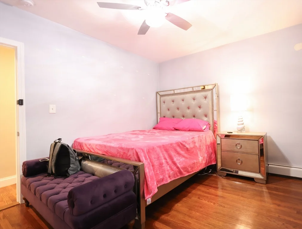 2 bed, 1 bath apartment for rent at 43-45 Belnel Rd Unit 2, Hyde Park — photo 9 of 32
