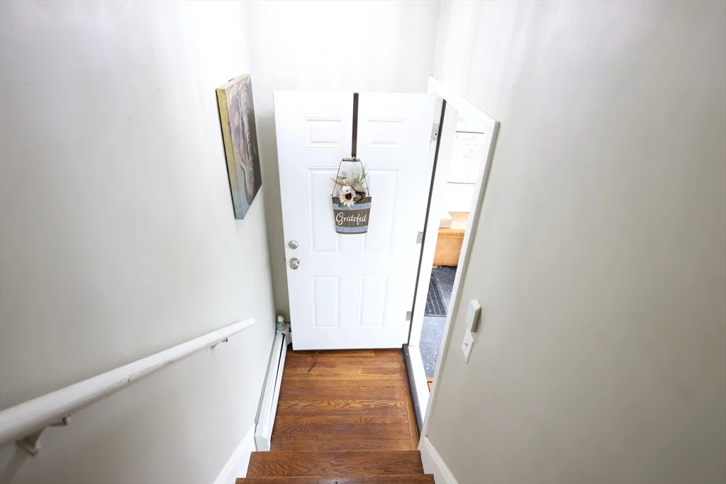 2 bed, 1 bath apartment for rent at 43-45 Belnel Rd Unit 2, Hyde Park — photo 32 of 32