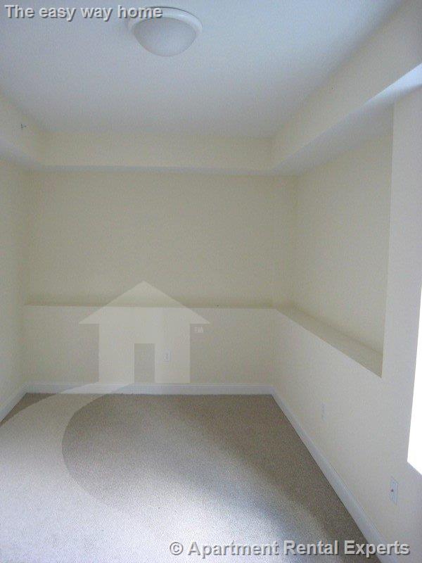 3 bed, 1 bath apartment for rent at 43-45 Pitman St Unit 101, Porter Square — photo 3 of 11