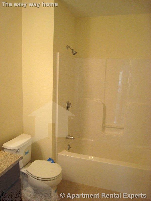 3 bed, 1 bath apartment for rent at 43-45 Pitman St Unit 101, Porter Square — photo 9 of 11