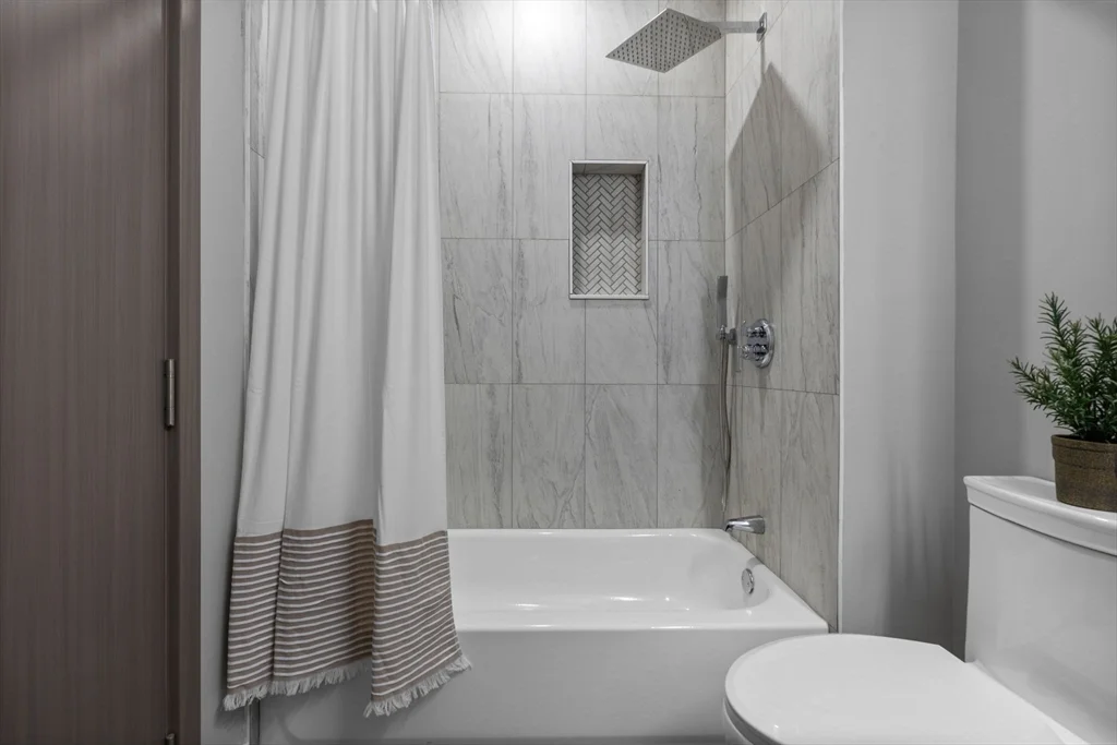 2 bed, 1 bath apartment for rent at 43-47 Fremont Unit 12, Mattapan — photo 15 of 22