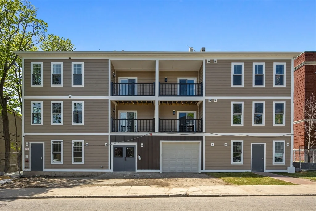 2 bed, 1 bath apartment for rent at 43-47 Fremont Unit 12, Mattapan — photo 18 of 22