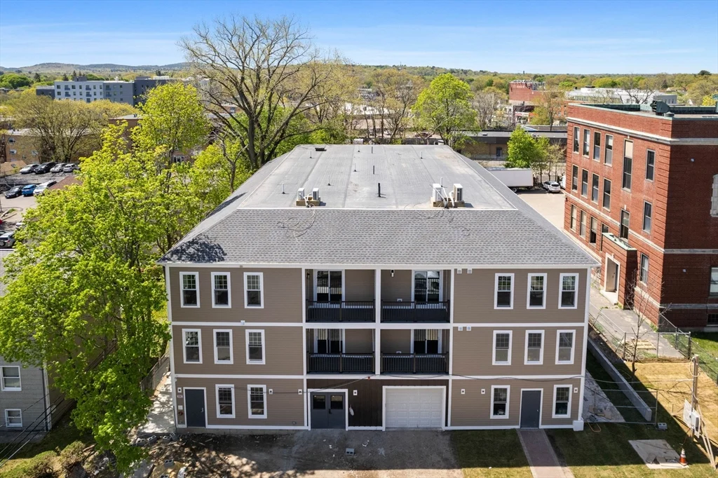 2 bed, 1 bath apartment for rent at 43-47 Fremont Unit 12, Mattapan — photo 21 of 22