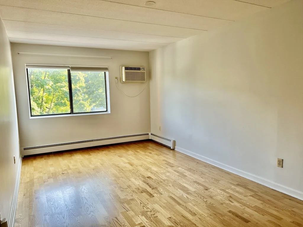 2 bed, 1 bath apartment for rent at 43-51 Albion St Unit B7, Melrose Highlands — photo 8 of 21
