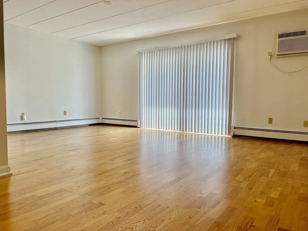 2 bed, 1 bath apartment for rent at 43-51 Albion St Unit B7, Melrose Highlands — photo 2 of 21