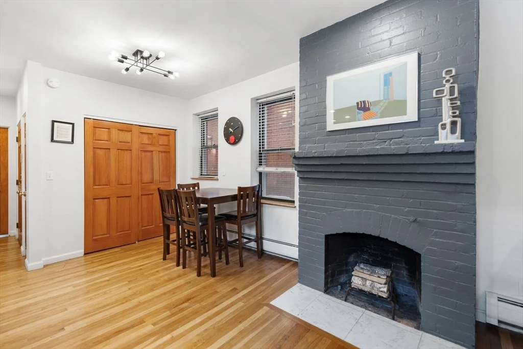 1 bed, 1 bath apartment for rent at 43 Anderson St Unit 2, Beacon Hill — photo 10 of 21
