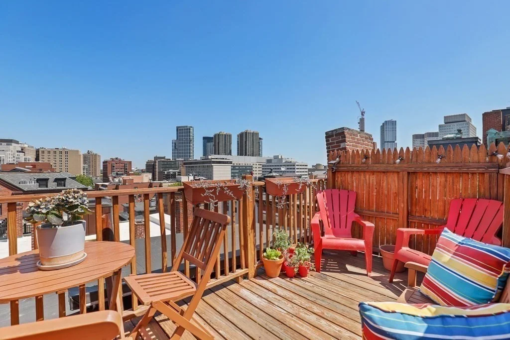 1 bed, 1 bath apartment for rent at 43 Anderson St Unit 2, Beacon Hill