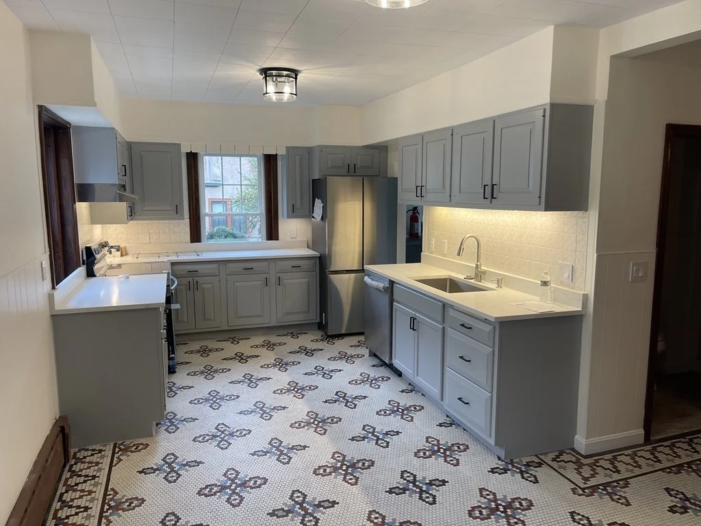 7 bed, 3 bath apartment for rent at 43 Arthur St, Worcester — photo 9 of 11